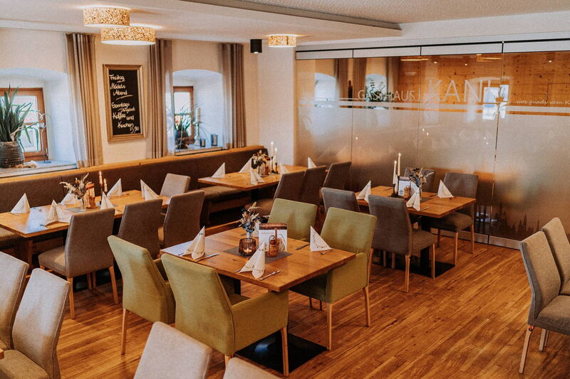 Impressionen aus dem Gasthaus Kani